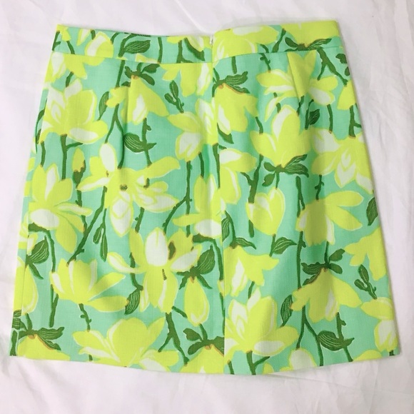 J. Crew Floral Mini Skirt NWOT - Picture 2 of 7
